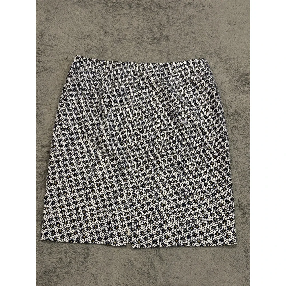 Ann Taylor ann taylor
